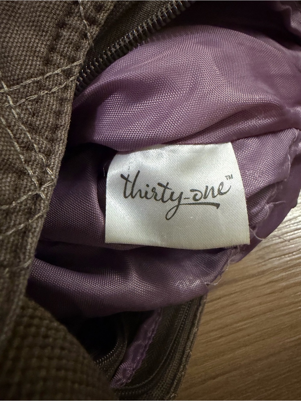 Brown and White Quilted Crossbody Shoulder Bag Thirty One - Picture 4 of 7